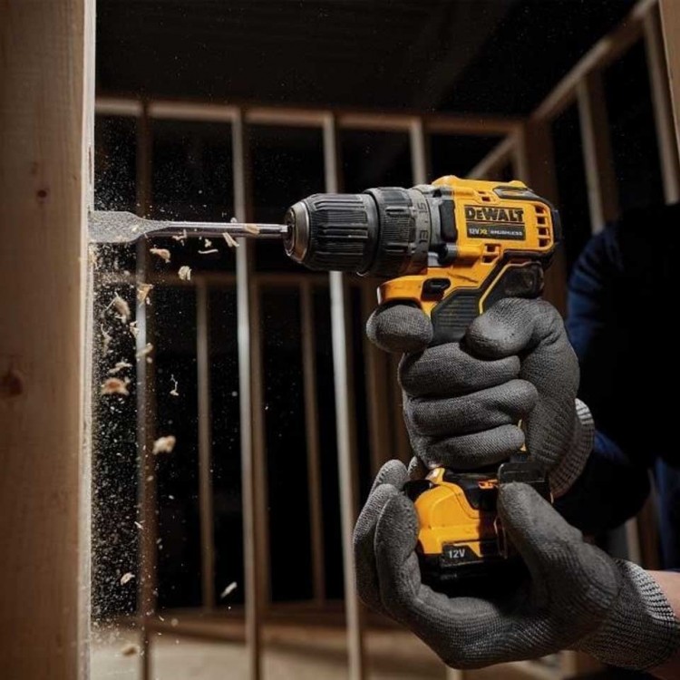 Dewalt DCD701D2 12VOLT/2.0AH Li-Ion Çift Akülü Kömürsüz Profesyonel Vidalama